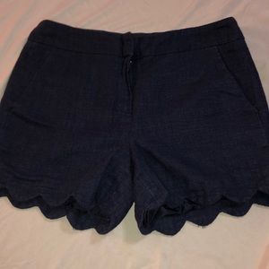 Scallop navy blue shorts